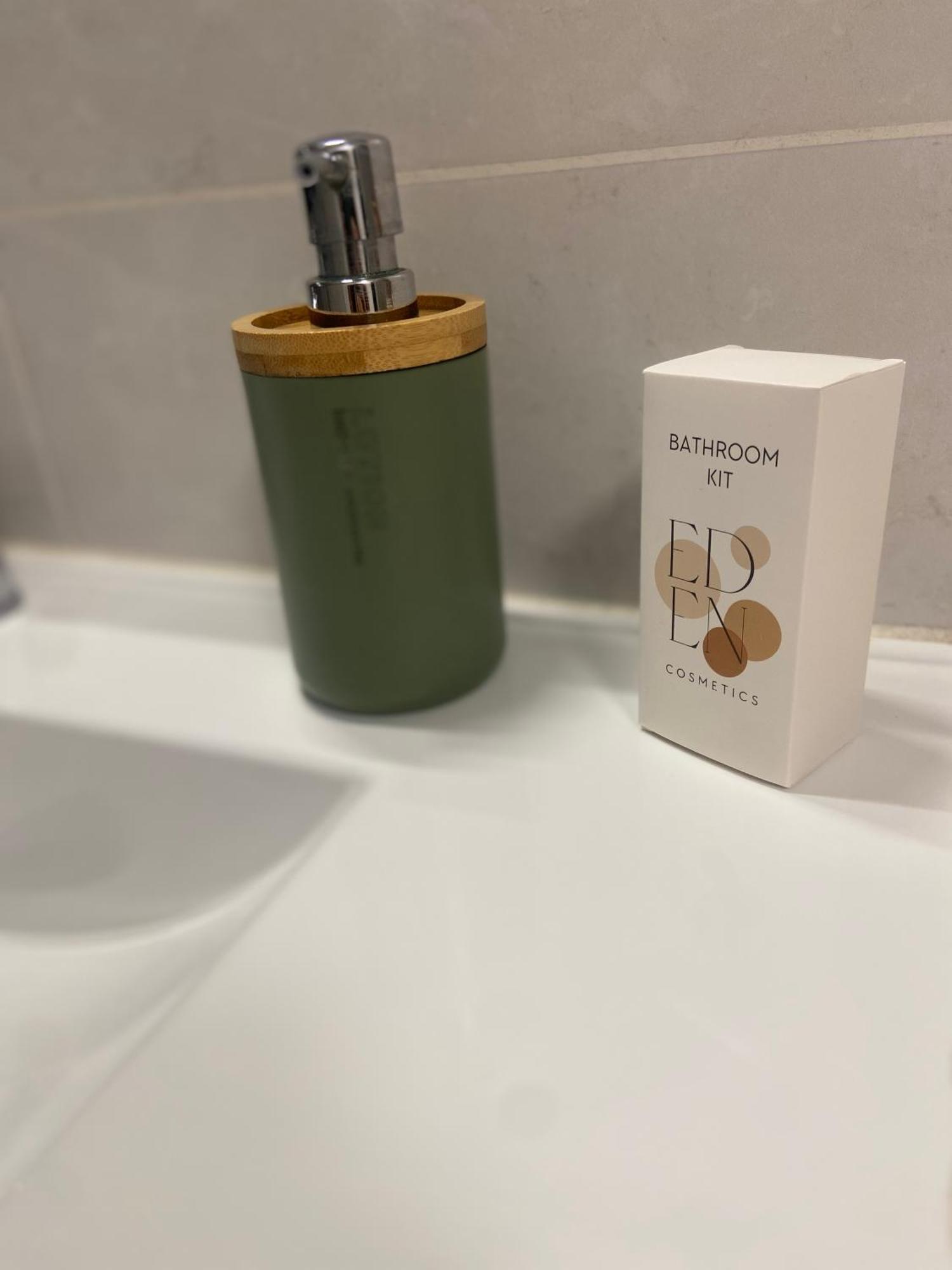 Le Canal - Appartement Avec Vue 4 Personnes La Redorte Esterno foto